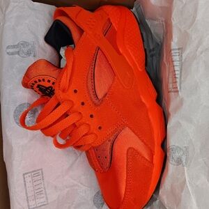 Orange Huaraches
